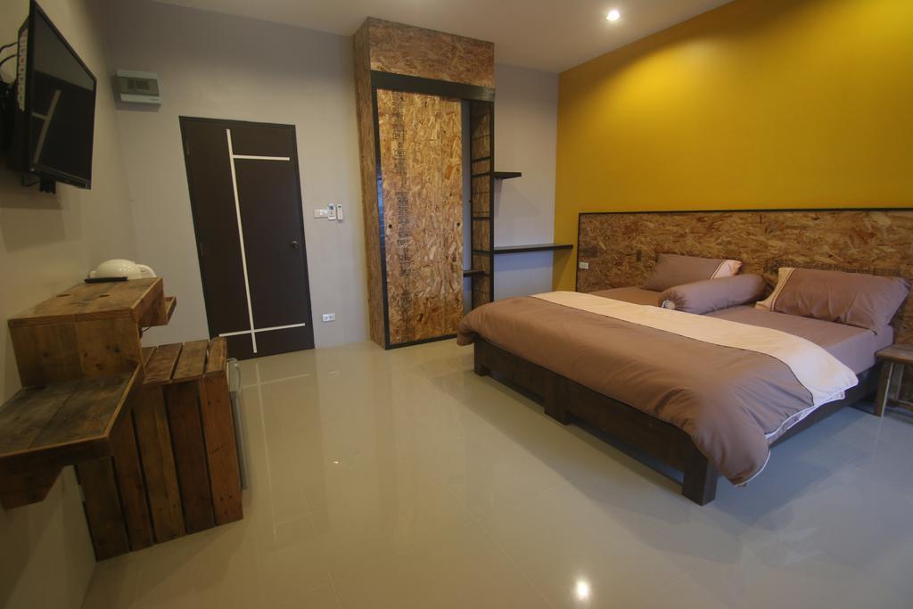 The Bedroom Nai Harn Beach Bagian luar foto